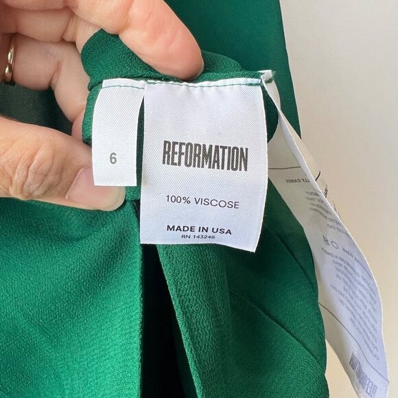 Reformation Swiss Jumpsuit, green, Size 6 - Picture 9 of 10
